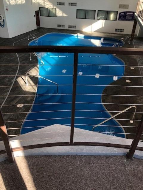 Boarders Inn & Suites By Cobblestone Hotels - غراند آيلاند المظهر الخارجي الصورة