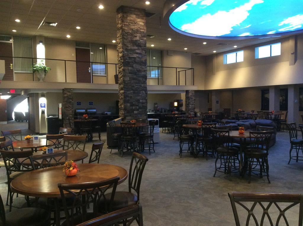 Boarders Inn & Suites By Cobblestone Hotels - غراند آيلاند المظهر الخارجي الصورة