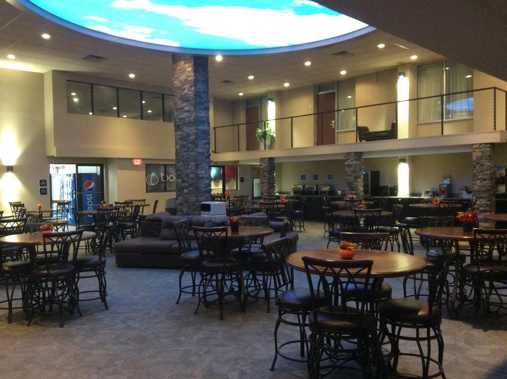 Boarders Inn & Suites By Cobblestone Hotels - غراند آيلاند المظهر الخارجي الصورة